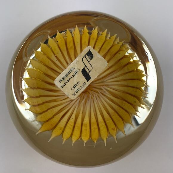 Perthshire 1986G Golden Dahlia Layered Petal Lampwork Flower Faceted Paperweight - Picture 4 of 12
